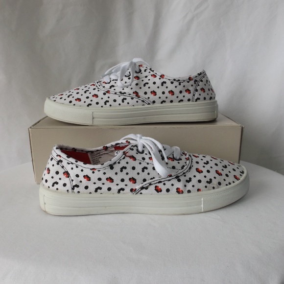 Disney Canvas Sneakers Mickey & Minnie Mouse, Size 7, Excellent Condition - Picture 7 of 11